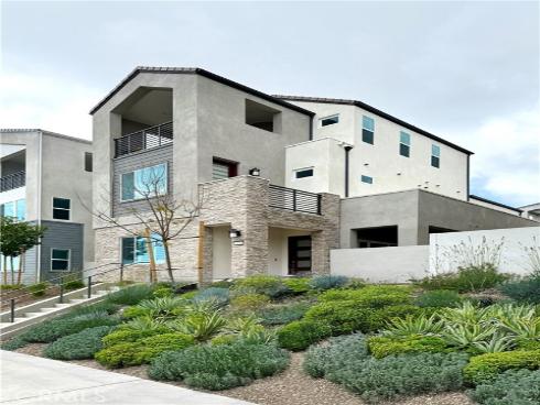 418 Treble , Irvine, CA