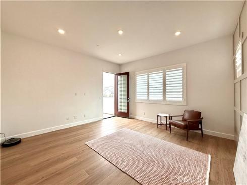 418 Treble , Irvine, CA