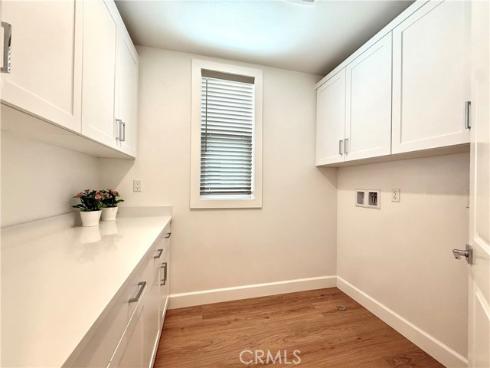 418 Treble , Irvine, CA