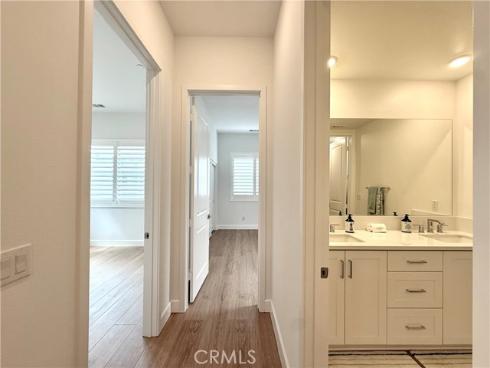 418 Treble , Irvine, CA