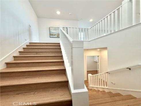 418 Treble , Irvine, CA