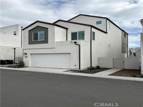 418 Treble , Irvine, CA