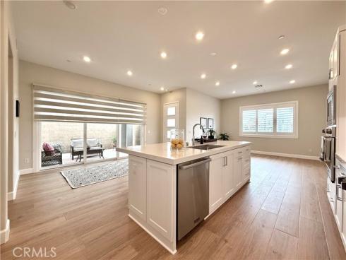 418 Treble , Irvine, CA