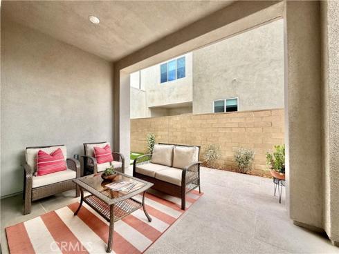 418 Treble , Irvine, CA