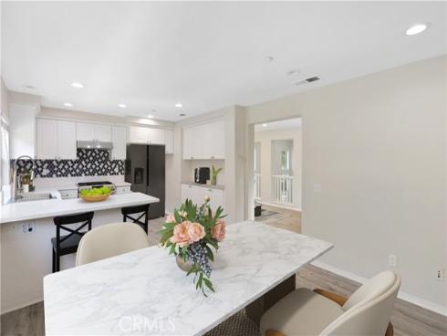 36 Chula Vista 109 , Irvine, CA