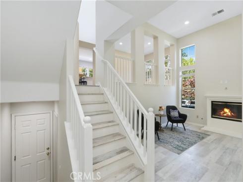 36 Chula Vista 109 , Irvine, CA