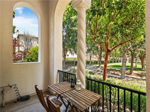 36 Chula Vista 109 , Irvine, CA