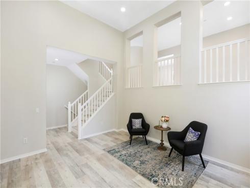 36 Chula Vista 109 , Irvine, CA