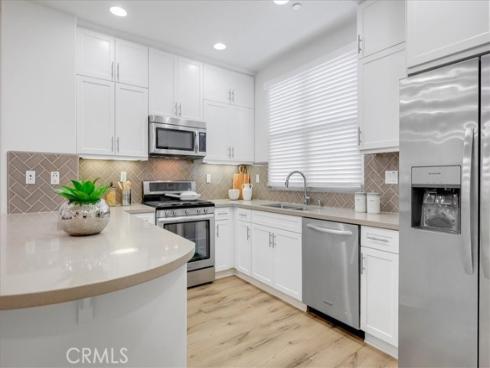 148 Capricorn , Irvine, CA