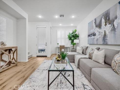 148 Capricorn , Irvine, CA