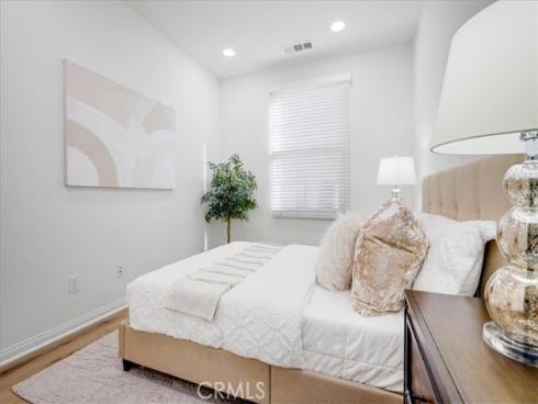 148 Capricorn , Irvine, CA