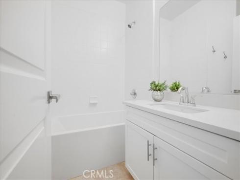 148 Capricorn , Irvine, CA