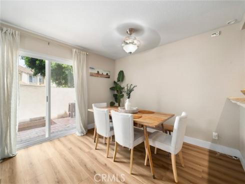 71 Agostino , Irvine, CA