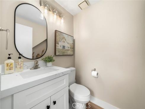 71 Agostino , Irvine, CA