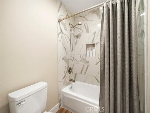 71 Agostino , Irvine, CA