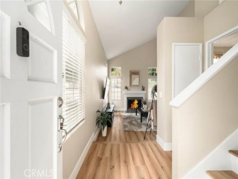 71 Agostino , Irvine, CA