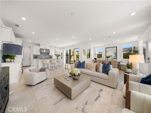 306 Treble , Irvine, CA