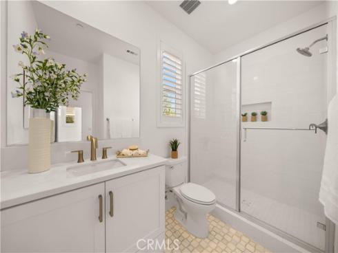 306 Treble , Irvine, CA