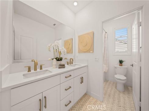 306 Treble , Irvine, CA