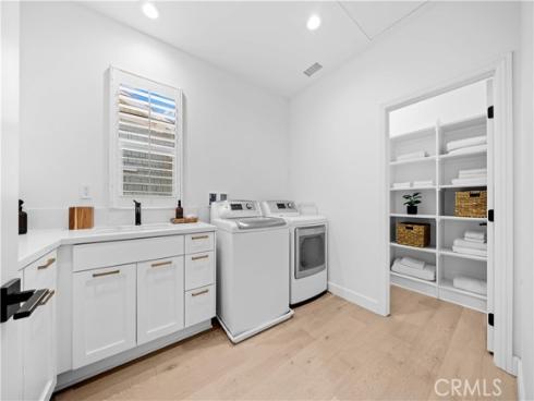 93  Parson Brown  , Irvine, CA