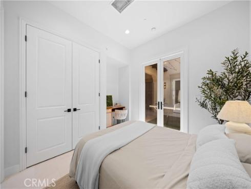 93  Parson Brown  , Irvine, CA