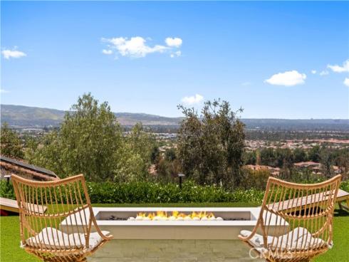 93  Parson Brown  , Irvine, CA