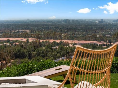 93  Parson Brown  , Irvine, CA