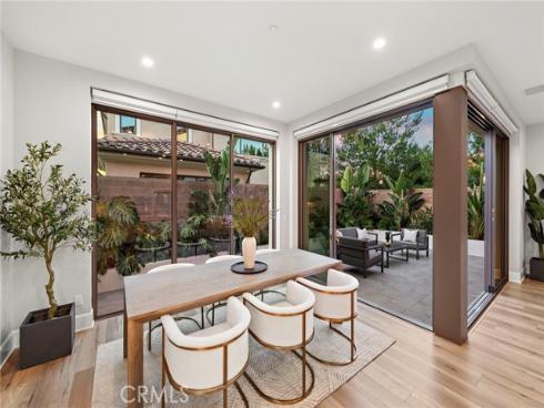 101 Artista , Irvine, CA