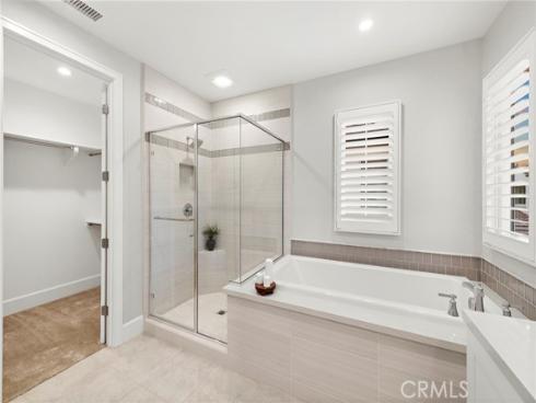 101 Artista , Irvine, CA