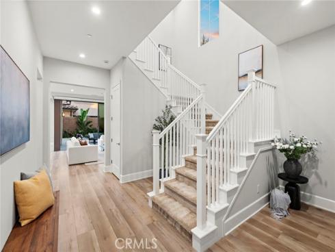 101 Artista , Irvine, CA