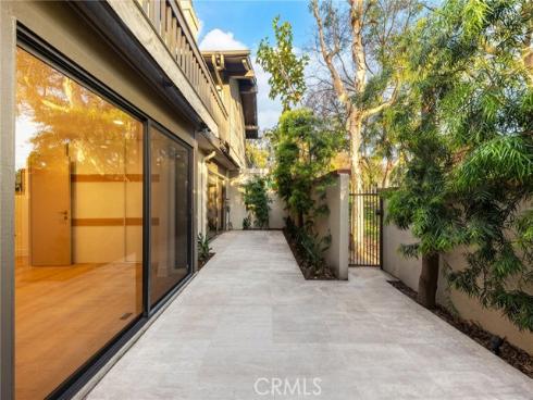 8 Montanas Sud 60 , Irvine, CA