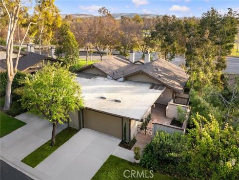 8 Montanas Sud 60 , Irvine, CA