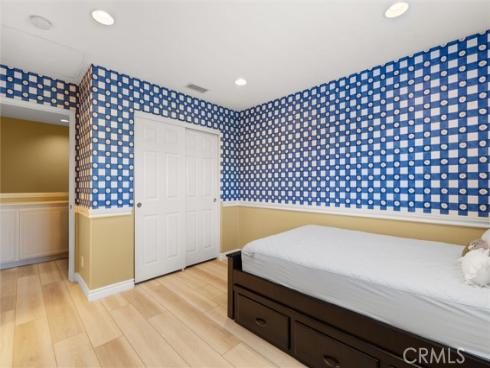 47 Robinson Drive, Irvine, CA