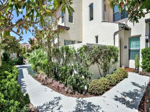 144 Elkhorn , Irvine, CA