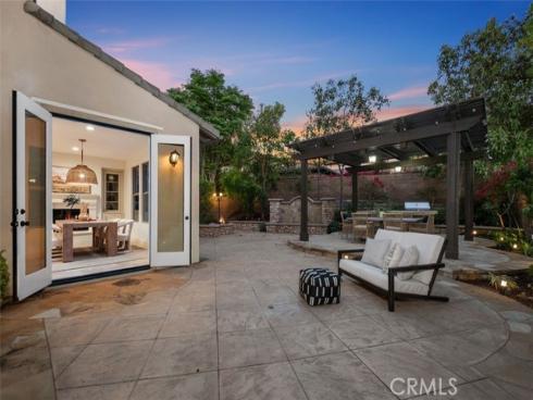 42  Gray Dove  , Irvine, CA