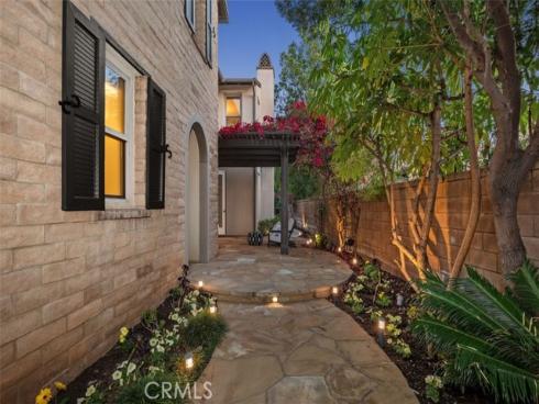 42  Gray Dove  , Irvine, CA