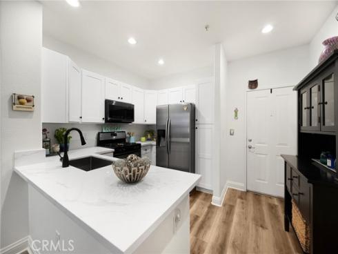 3148 Watermarke Place, Irvine, CA