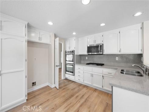 3  Andria  , Irvine, CA