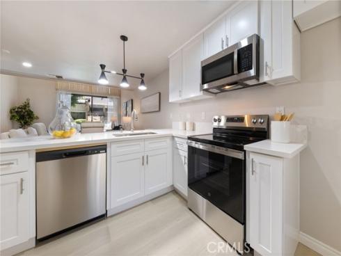 77 Lakepines , Irvine, CA