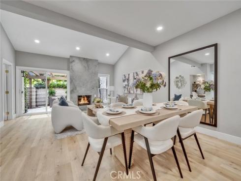 10  Lassen  , Irvine, CA