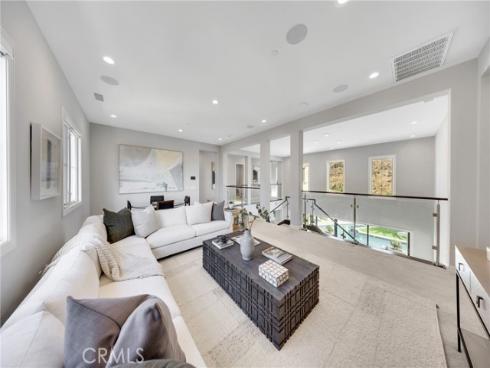 116  Clear Falls  , Irvine, CA