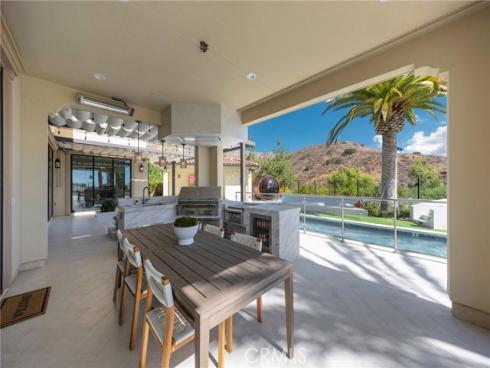 116  Clear Falls  , Irvine, CA