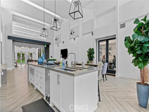 2123 Scholarship , Irvine, CA