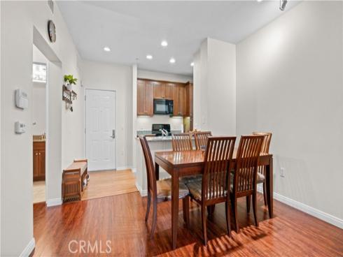 2123 Scholarship , Irvine, CA