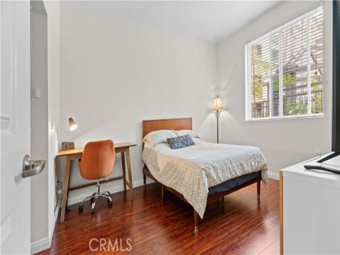 2123 Scholarship , Irvine, CA