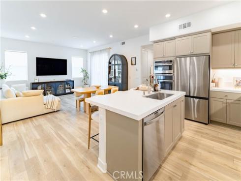 147  Sash  , Irvine, CA