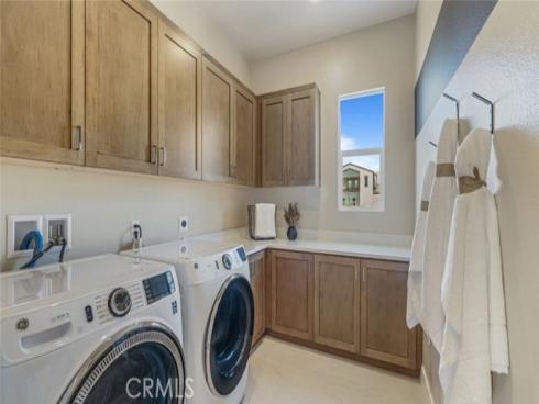 186  Proctor  , Irvine, CA