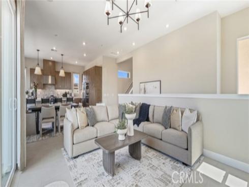 186  Proctor  , Irvine, CA