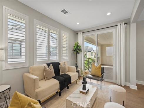 370 Sawbuck , Irvine, CA