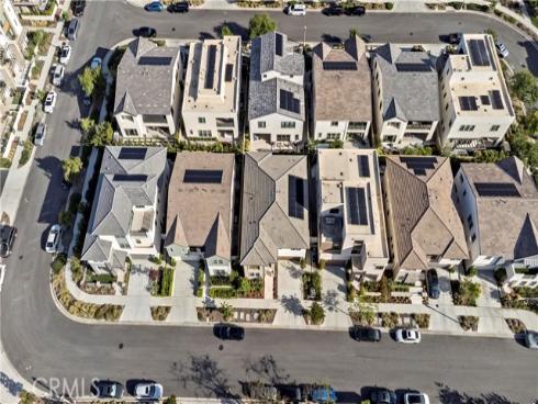 370  Sawbuck  , Irvine, CA